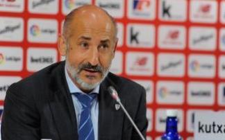 El presidente del Athletic, Aitor Elizegi, durante una rueda de prensa. El presidente del Athletic, Aitor Elizegi, durante una rueda de prensa.