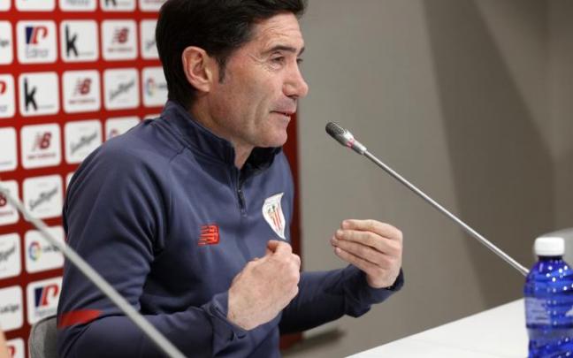 Marcelino durante la rueda de prensa de este viernes en Lezama