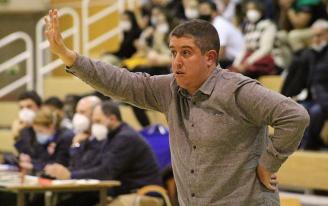 Alberto Cea: "Una temporada de tregua en los banquillos me viene bien"