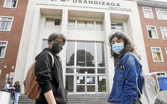 Ander Ubarretxena y Maialen Gómez, en Donostia. Foto: Ruben Plaza