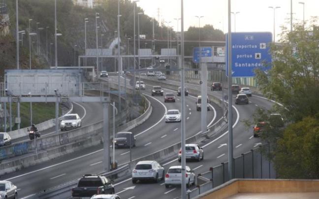 Las balizas se colocarán en el corredor viario que conforma la A-8 entre Ermua y Ugaldebieta. Las balizas se colocarán en el corredor viario que conforma la A-8 entre Ermua y Ugaldebieta.
