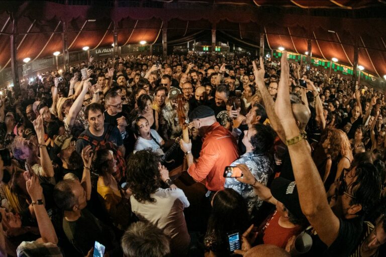 Cerca de medio centenar de conciertos han sido confirmados para el Azkena Rock. FOTO: www.azkenarockfestival.com