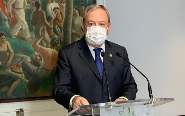 Azpiazu aplaude la aprobación del presupuesto de Euskadi 2022 en el Parlamento Vasco. Azpiazu aplaude la aprobación del presupuesto de Euskadi 2022 en el Parlamento Vasco.