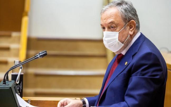 Pedro Azpiazu, en el Parlamento vasco