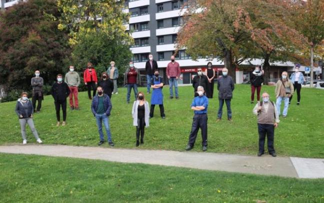 Vecinos y comerciantes de Azpilagaña y Milagrosa contra la nueva zona comercial en la avenida Zaragoza.