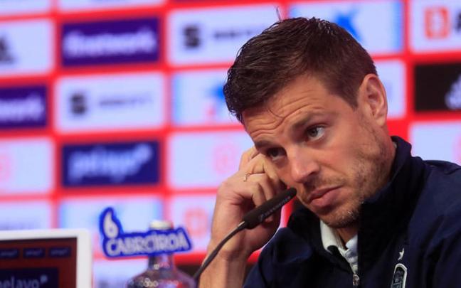 César Azpilicueta, durante la rueda de prensa