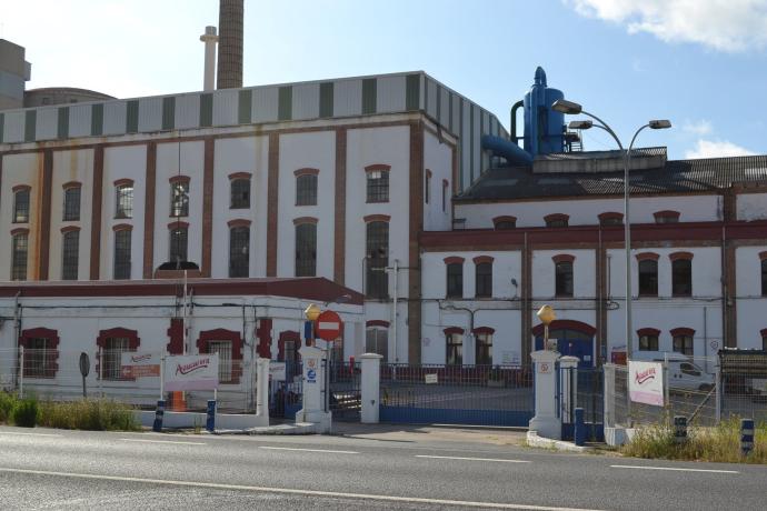 Exterior de la fábrica de Azucarera en Miranda de Ebro.