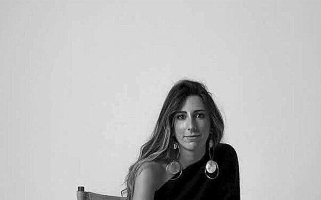 Martina Mendiburu Aletti, de 27 años, ha creado su propia firma, que ha bautizado como Martina Maletti, fusión de sus apellidos. Martina Mendiburu Aletti, de 27 años, ha creado su propia firma, que ha bautizado como Martina Maletti, fusión de sus apellidos.
