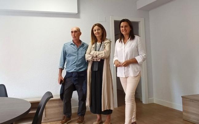Santurtzi se convierte en el tercer municipio de Bizkaia en ofrecer vivienda a estudiantes a cambio de trabajo comunitario. Santurtzi se convierte en el tercer municipio de Bizkaia en ofrecer vivienda a estudiantes a cambio de trabajo comunitario.