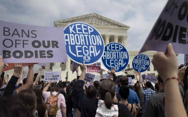 Protestas a favor del aborto legal. Protestas a favor del aborto legal.