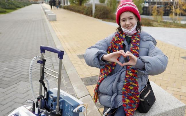 Arena, con el nuevo dispositivo que le permite salir a la calle.