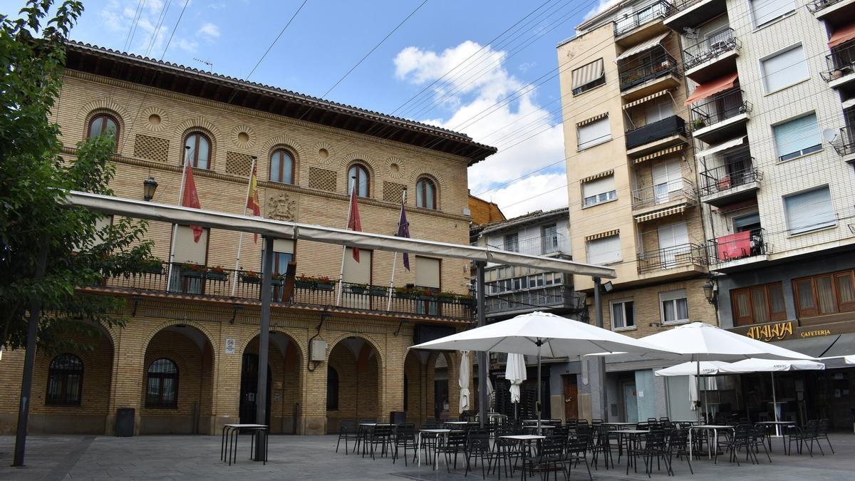 Imagen de archivo de la plaza Principal de Peralta.