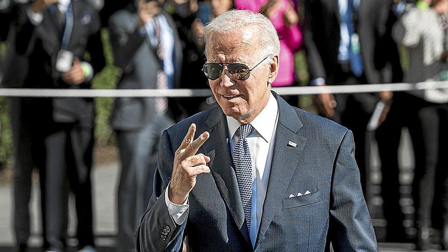 El presidente de Estados Unidos, Joe Biden, en los jardines de la Casa Blanca.