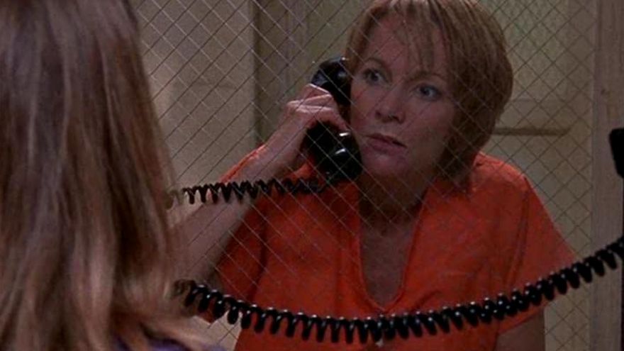 Mary Mara en 'Profiler' (1996).