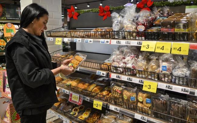 Los establecimientos &ldquo;no podr&aacute;n aumentar&rdquo; los precios en alimentos afectados por la rebaja