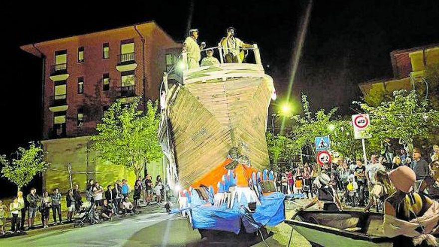 El Titanic de Txabolakoak quedó tercero en el concurso de carrozas.