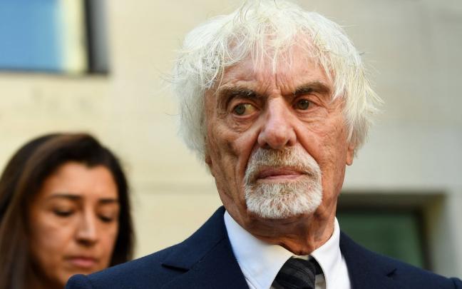 Bernie Ecclestone a su llegada al tribunal londinense.