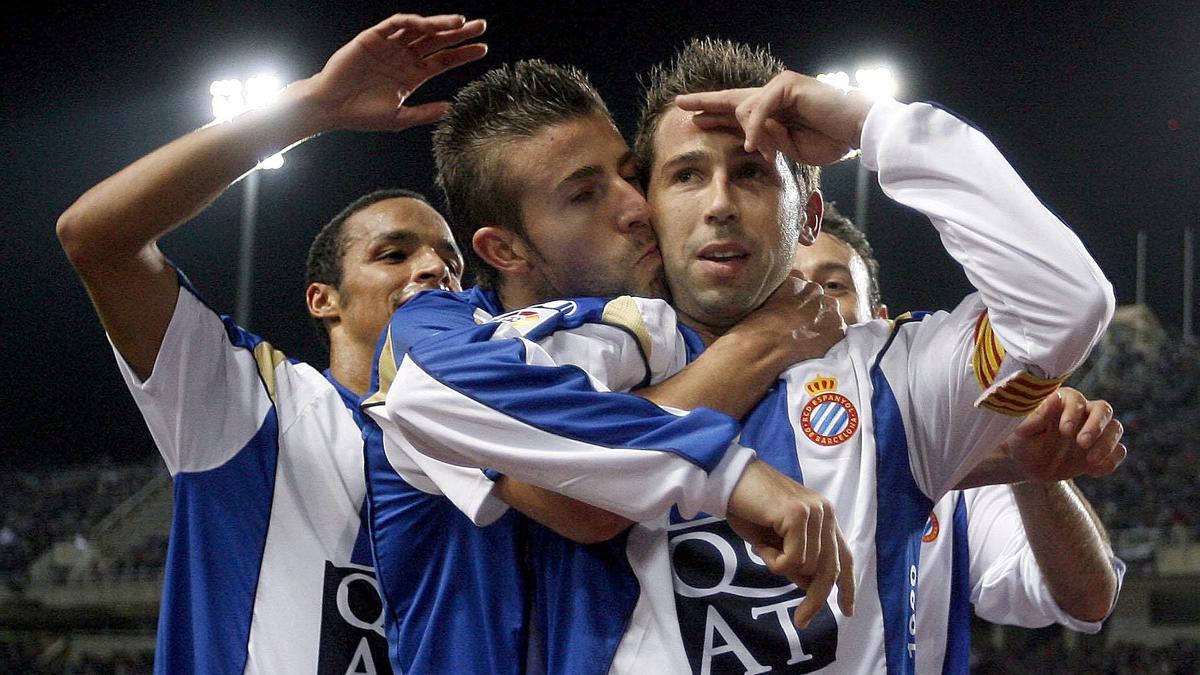 Tamudo celebra un gol con el Espanyol