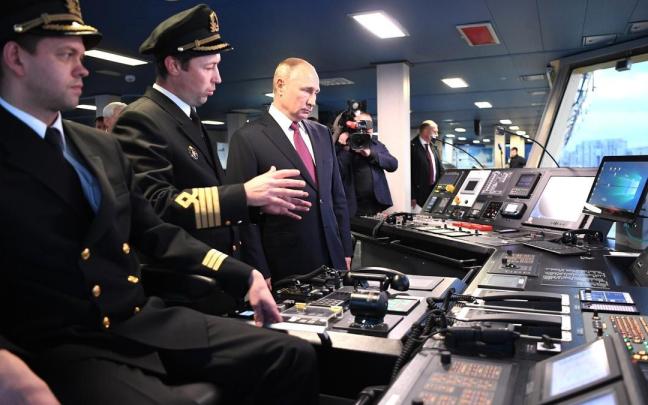 Diversificar el gas que viaja por tuber&iacute;a es m&aacute;s dif&iacute;cil y la UE nunca ha sancionado ese hidrocarburo ruso. Ha sido Mosc&uacute; quien ha ido reduciendo progresivamente los env&iacute;os para presionar a Bruselas.