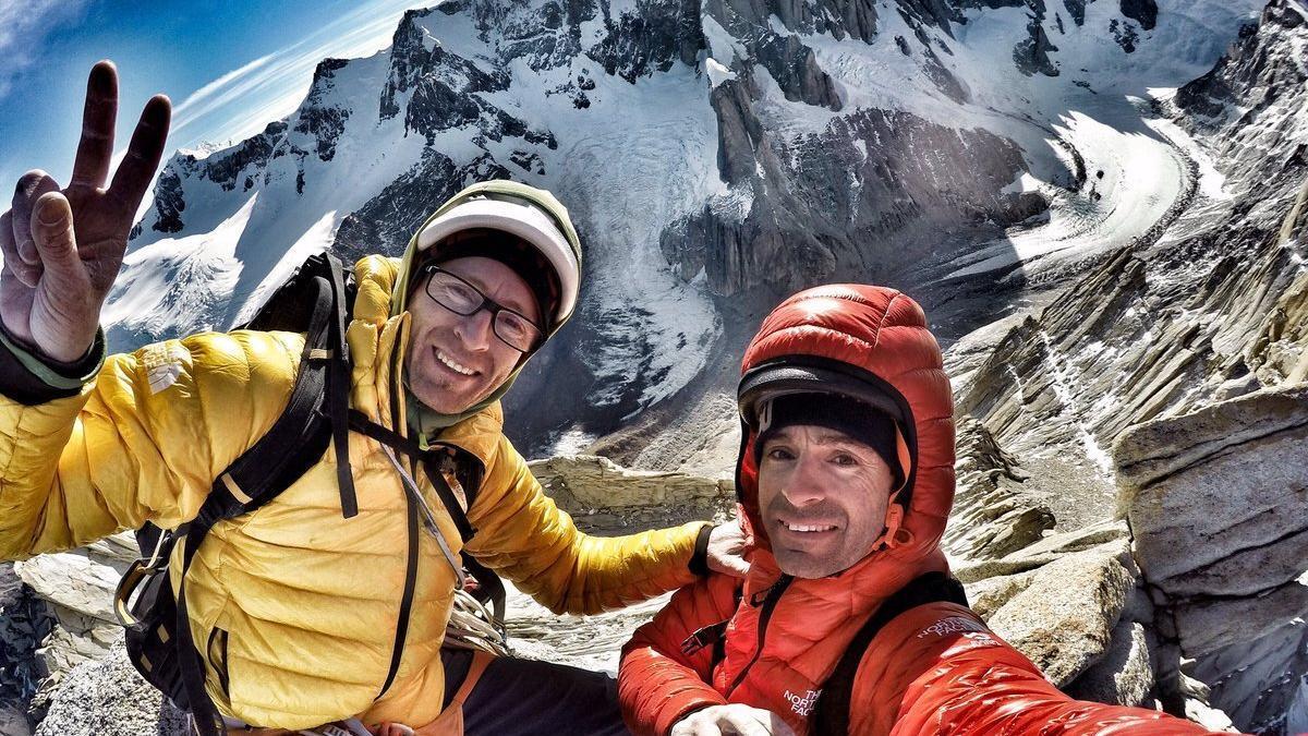 Iker y Eneko Pou, en una de sus visitas más recientes al cordal del Fitz Roy.