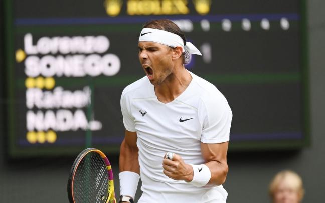Nadal celebra un tanto durante el partido contra Sonego.