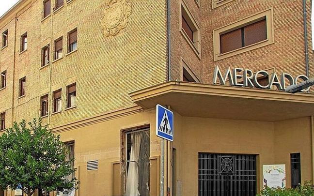 Vista exterior del Mercado del Ensanche, en obras.