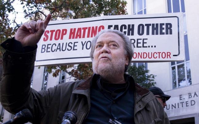 El exasesor de Trump, Steve Bannon.