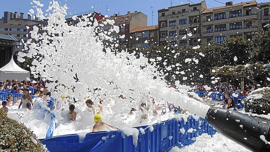 Los niños y niñas fueron los grandes protagonistas en la programación festiva de la mañana en Barakaldo