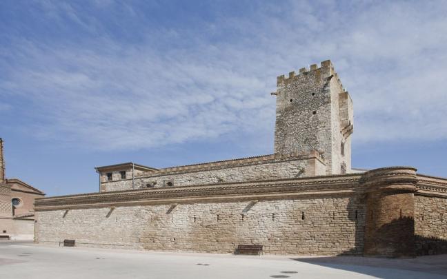 Vista del castillo de Cortes.