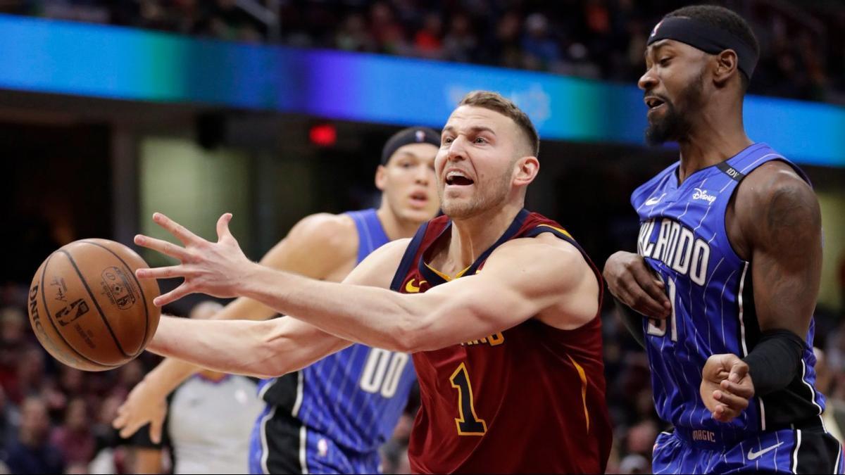 Stauskas, durante un partido durante su etapa en los Cleveland Cavaliers