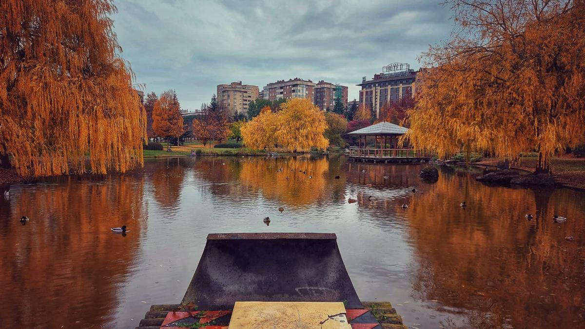 Vista del Parque Yamaguchi de Pamplona este jueves 8 de diciembre por la mañana.