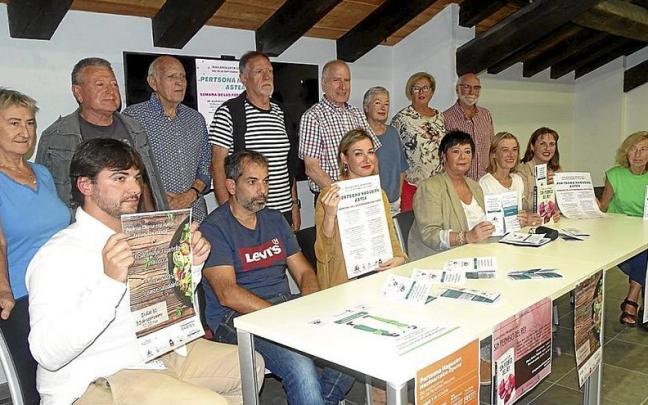 Presentación del programa organizado por Arrasateko Nagusien Kontseilua con diversos agentes. Presentación del programa organizado por Arrasateko Nagusien Kontseilua con diversos agentes.