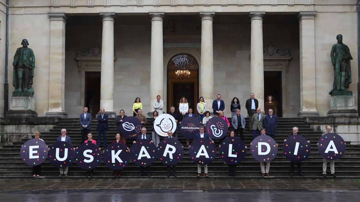 Participantes en la presentación de la iniciativa.