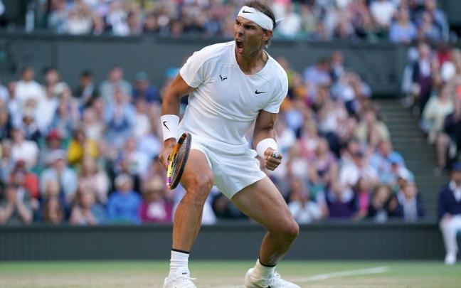Rafa Nadal celebra un punto en su partido ante Van de Zandschulp. Rafa Nadal celebra un punto en su partido ante Van de Zandschulp.