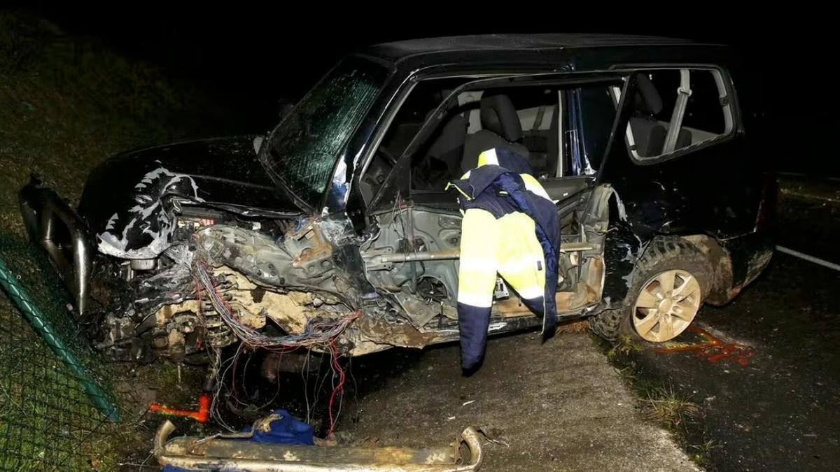 Imagen del accidente con dos fallecidos en la N-121-A