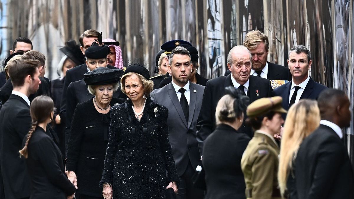 Los reyes eméritos a su llegada a la Abadía de Westminster.