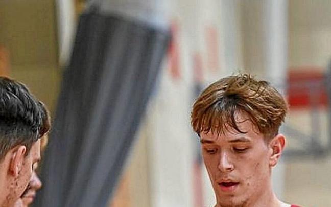 Hanzlik, junto a sus compa&ntilde;eros de la selecci&oacute;n checa. | FOTO: DNA