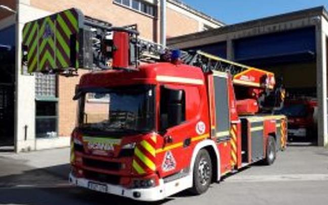 Vehículo del parque de Bomberos de Vitoria Vehículo del parque de Bomberos de Vitoria