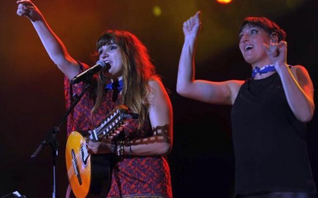 Rozalen, en uno de sus conciertos en Bilbao.