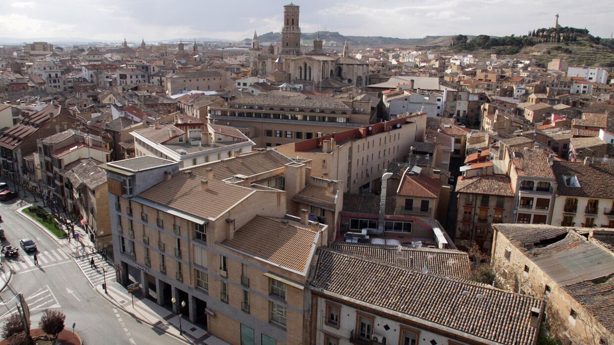 Vista del Casco Antiguo de Tudela con la catedral en el centro