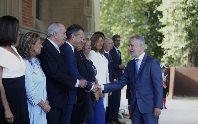 El lehendakari, I&ntilde;igo Urkullu, en el Consejo de Gobierno de Miramar