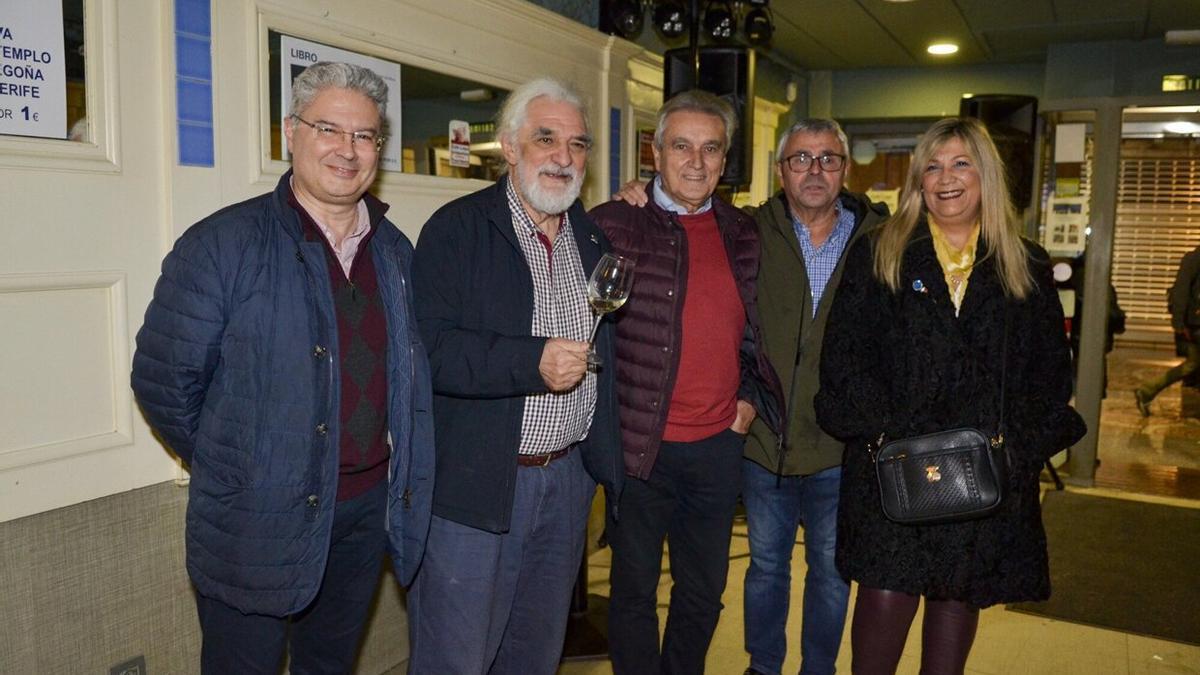 Boni Garc&iacute;a se despide del caf&eacute; Lago de Bilbao