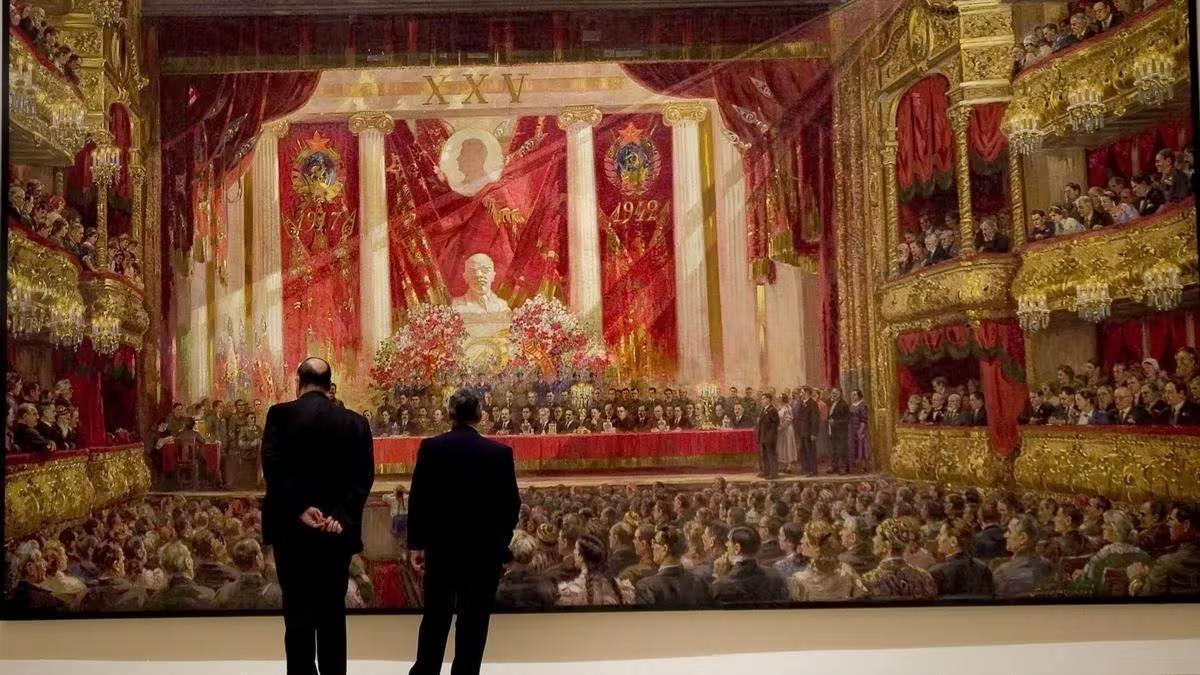 La exposición ‘Rusia’, compuesta por 315 obras, consiguió mostrar la evolución de las diferentes manifestaciones del arte ruso desde el siglo XIV hasta el presente, una muestra considerada como única e irrepetible.