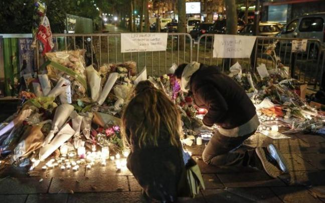 Conmemoración a las víctimas del atentado del 13 de noviembre en París.