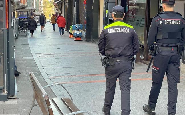La vigilancia se ha reforzado es zonas comerciales.
