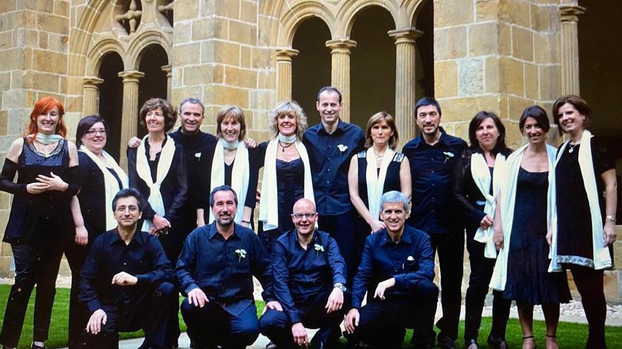 El coro de cámara durangarra celebra esta tarde su cuarenta aniversario con un concierto en la iglesia de San Francisco.