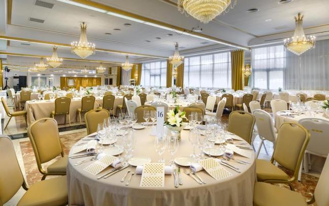 Salón de celebraciones del Hotel Tres Reyes de Pamplona.