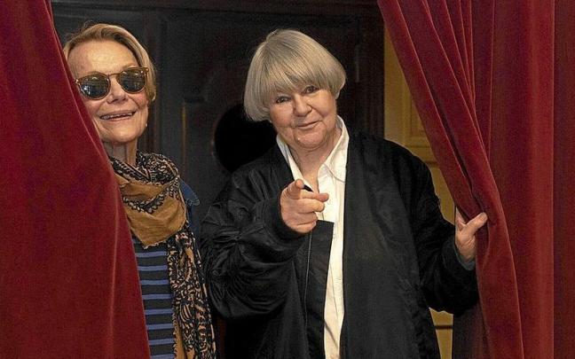 La actriz Marilú Marini y la creadora Marie-Hélène Estienne, en el Principal.