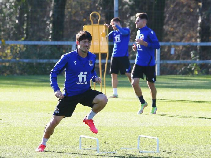 David Silva, en un entrenamiento con la Real