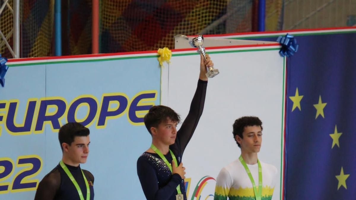 Xabier ha logrado la segunda posición en el campeonato de Europa de patinaje sobre ruedas en estilo libre